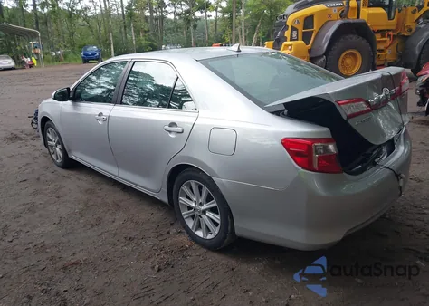 2013 Toyota Camry Xle V6 z USA, uszkodzony, nr VIN 4T1BK1FK7DU537170